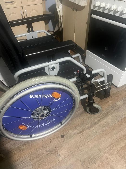 Продается медицинская коляска, привезённая с Европы.