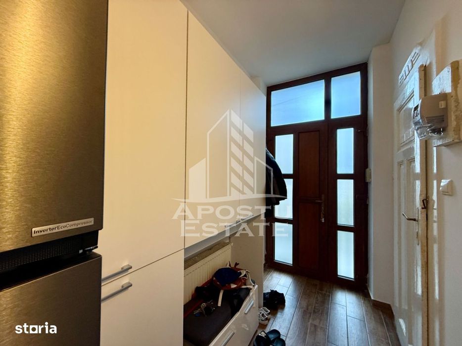 Apartament 3 camere de vanzare, etaj 1,  zona Maria Timisoara