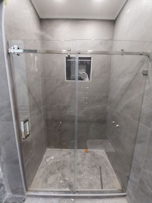 Душевые кабины стекло 10мм