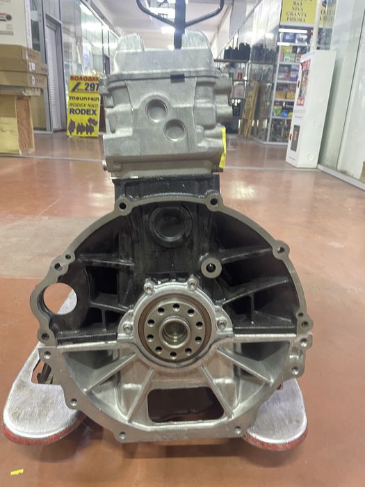 Двигатель на тойота лексус 4.5