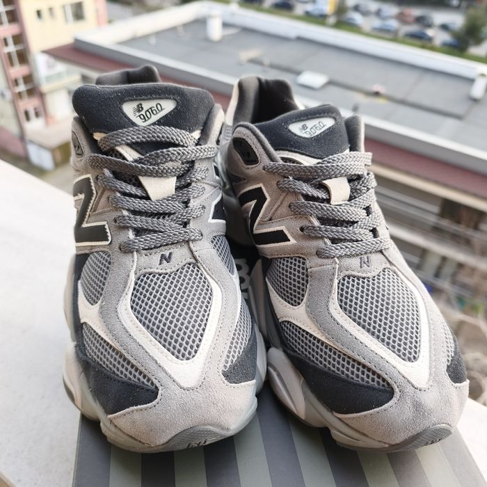 New Balance 9060 black with castlerock 9060era 44-45