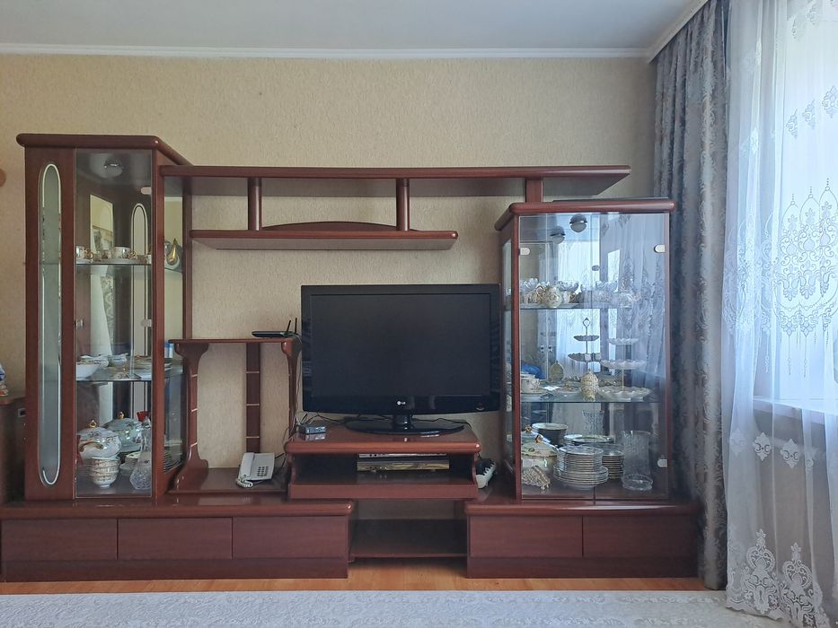 Горка для гостинной