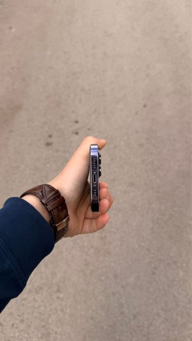Продам айфон/iphone 14 про