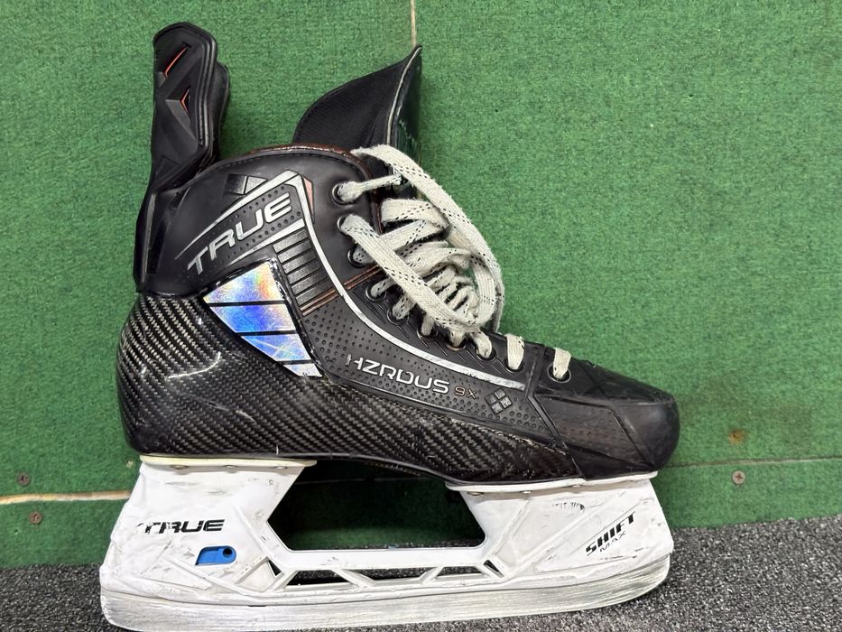 Хоккейные коньки трое Horizon 9,Х !