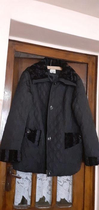 Vând haină de iarnă