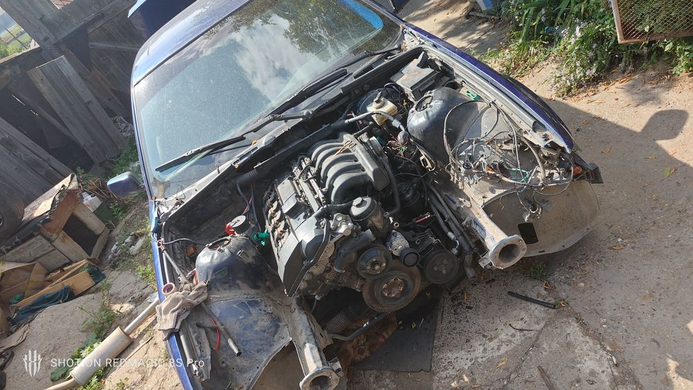 BMW E36 продам аварийная