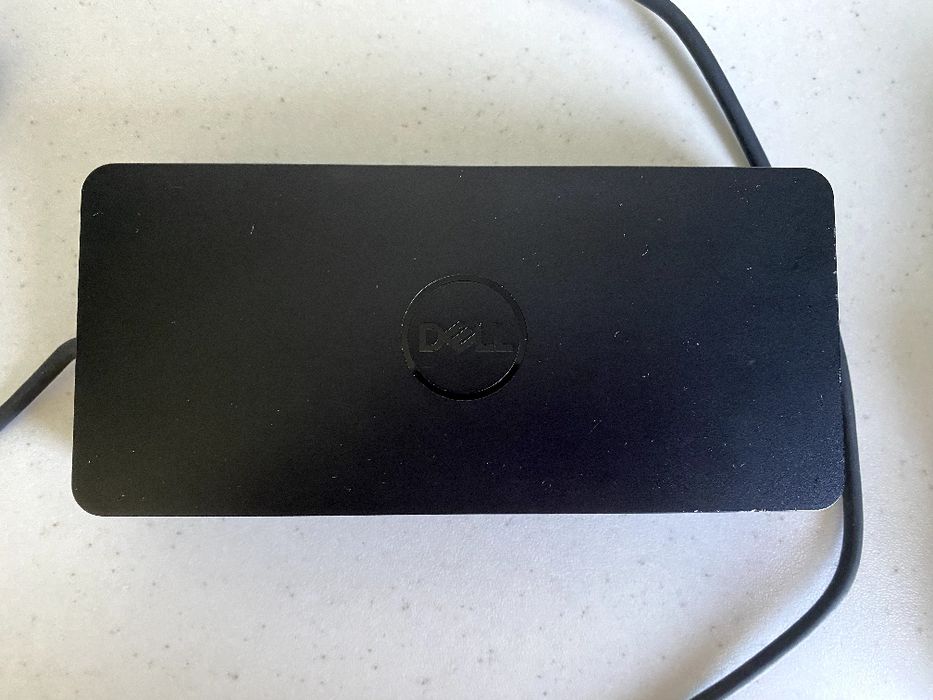 Докинг станция Dell Universal Dock D6000 + 130W Зарядно | USB-C / USB 3.0 | 3x 4K Display