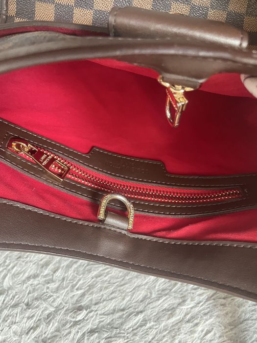 Geanta de umar Louis Vuiton