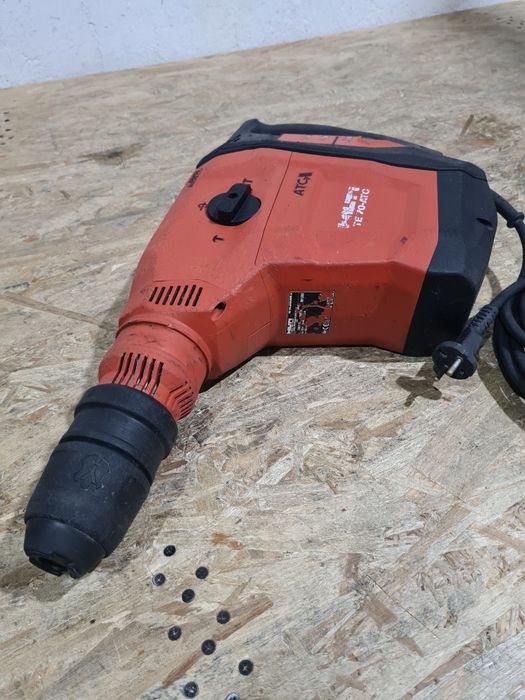 Rotopercutor SDS Max fabricatie 2023 Hilti TE 70 ATC AVR  modelul nou