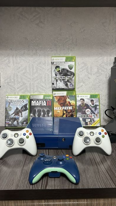 Xbox360 толық комплекті, 3 джойстик, 5 ойын