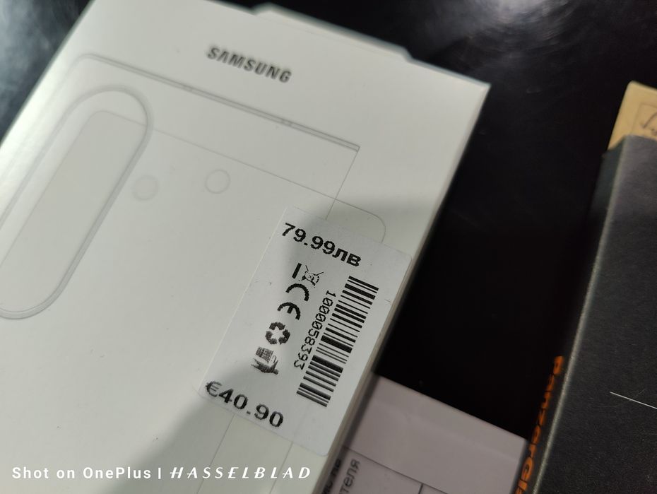 Samsung Galaxy Fold 7 Чисто нов Запечатан 256GB 24м. гаранция от А1 Отключен за всички оператори по света