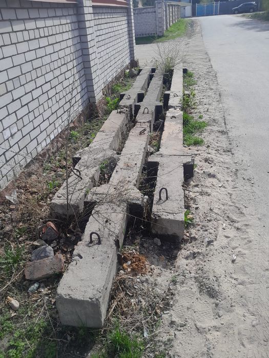 бетонные столбы в Семее