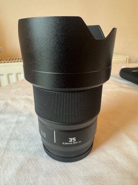 Lumix 35mm F1.8