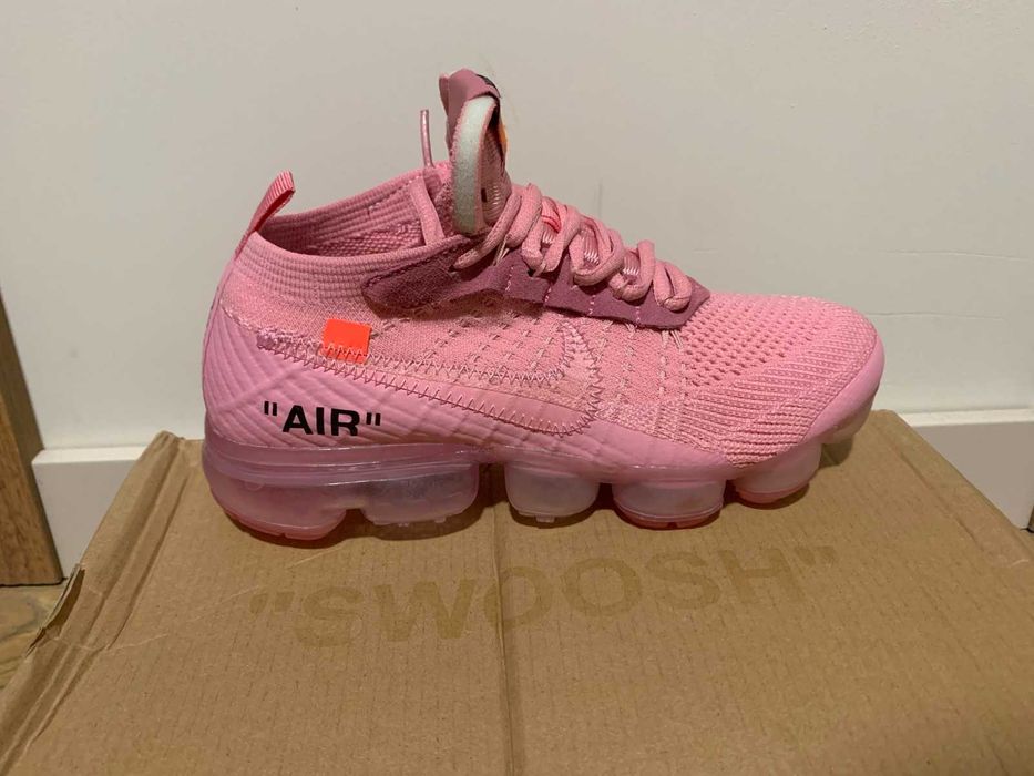 Нови дамски маратонки Nike Off White Rose Pink Vapormax размер 37.5