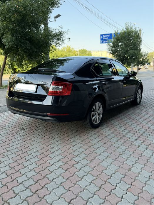 SKODA Octavia 2019 — imagine 3