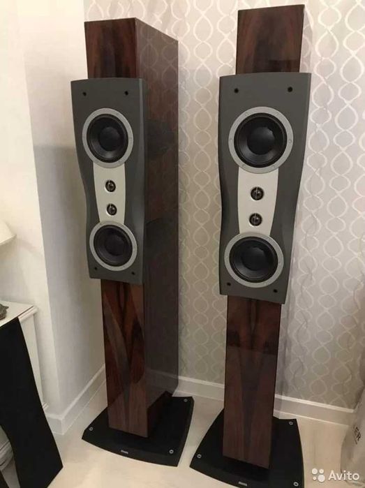 Dynaudio confidence C2