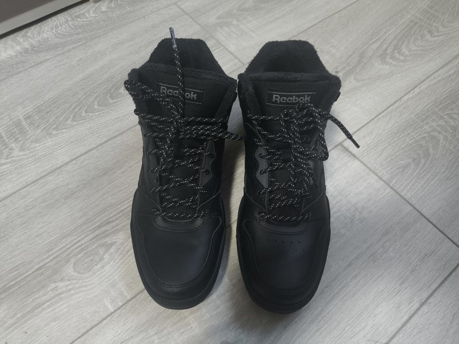 Продам ботинки Reebok