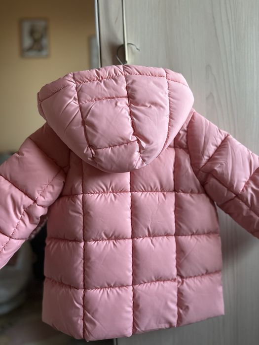 Зимно яке за момиче 18-24м Benetton