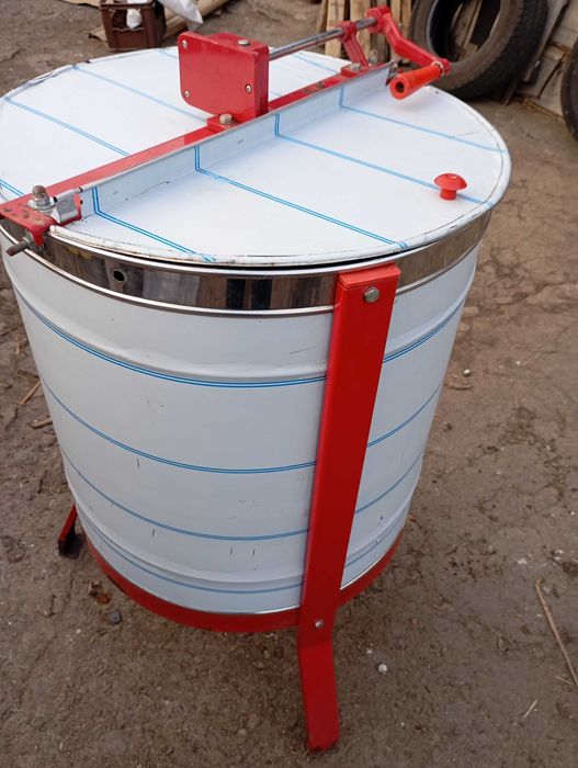 centrifuga cu 4 rame