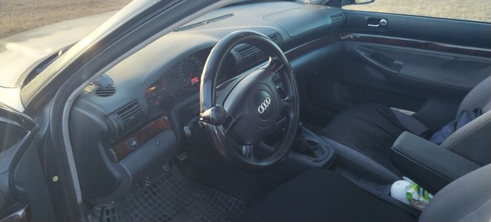 AUDI A4 газ бензин