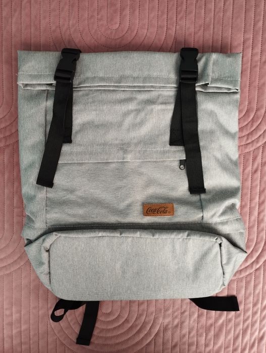 Coca Cola камионче, кутии,чаши и раница