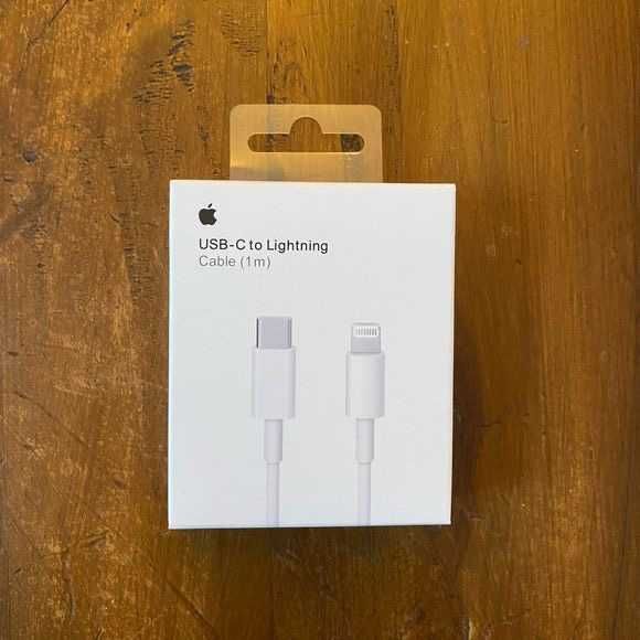 Apple Кабел за зареждане Lightning to Type C 20W