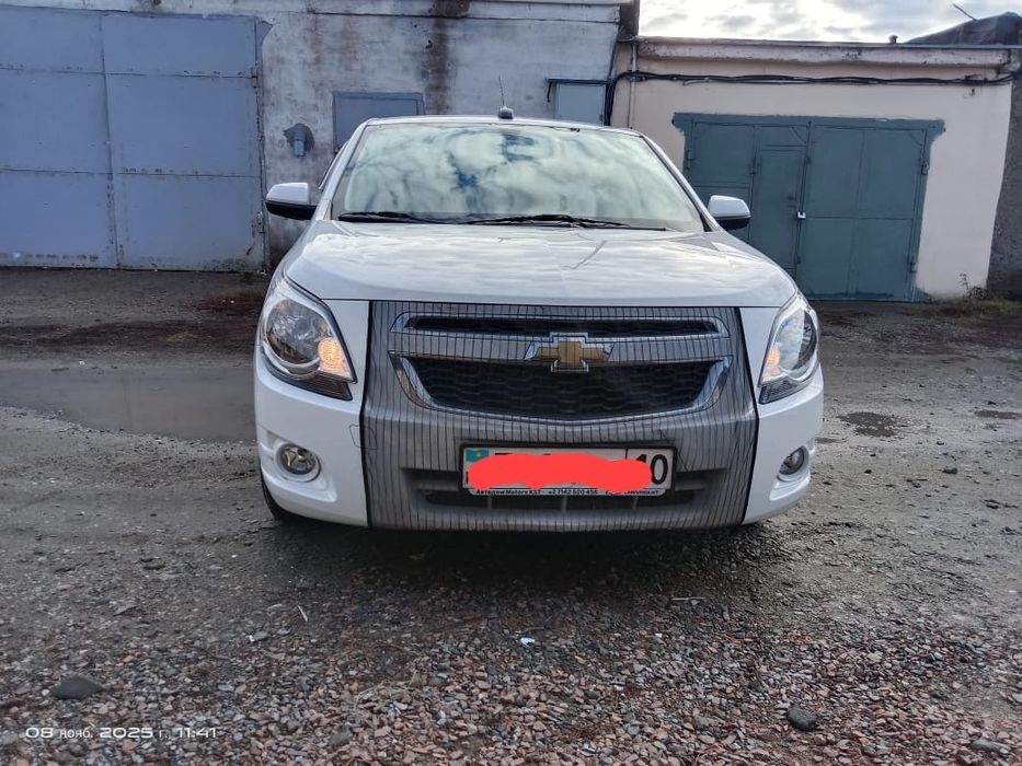 Продам шевроле кобальт