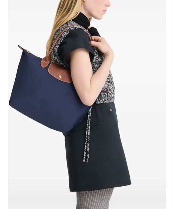Longchamp синя чанта