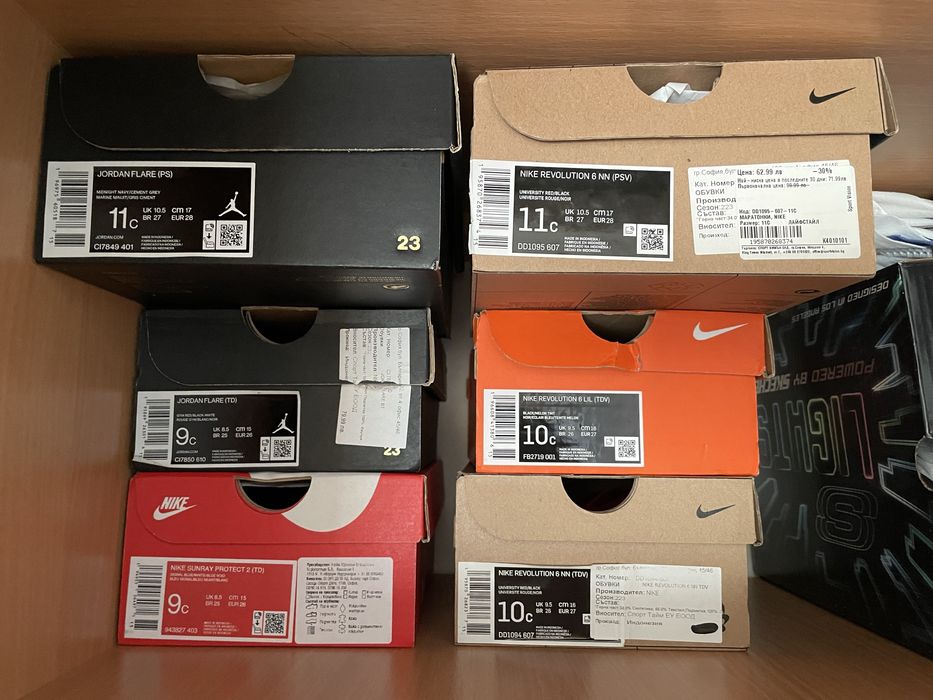 Маратонки найк nike revolution номер 27 и 28