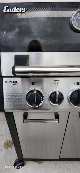Барбекю на газ Monroe Pro 3 SIK Turbo