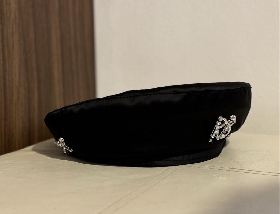 RB Шапки Ruslan Baginskiy