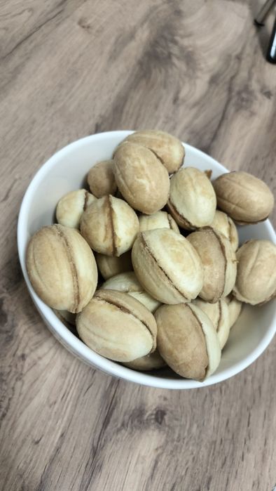 орешки со сгущенкой,лагман,пельмени