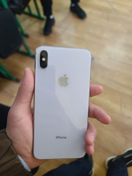 Iphone XS Max sotiladi