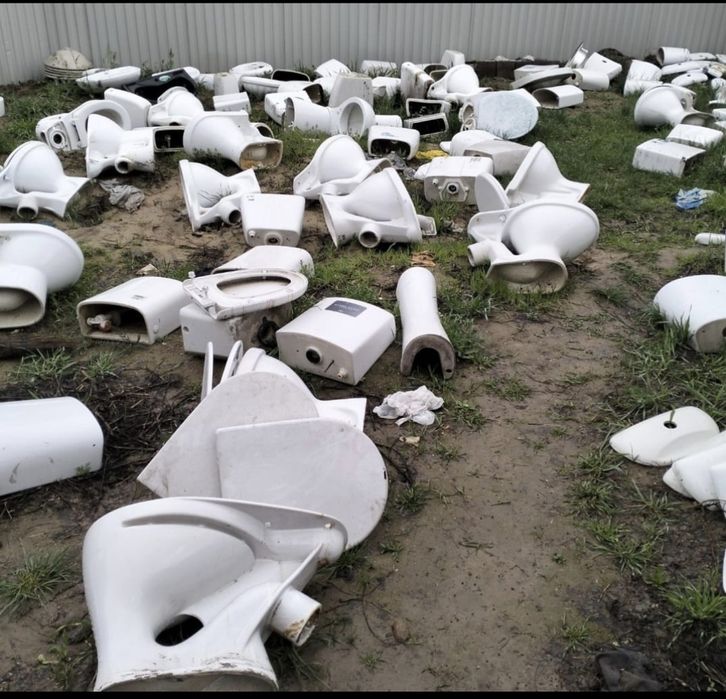 Унитаз без бачка продам