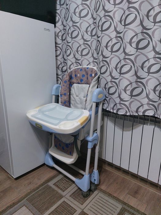 Столик для кормления