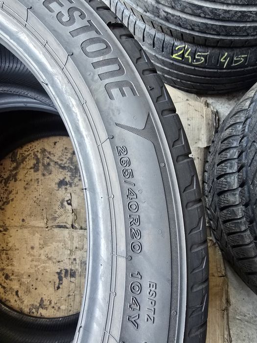 2 Anvelope Vară Bridgestone 265/40 R20  DOT0423 Stare Impecabilă.