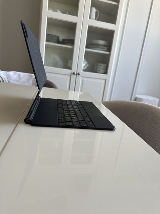 Оригинал Magic Keyboard for iPad pro 12.9