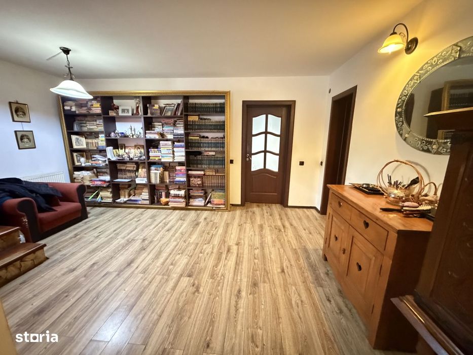 Vila P + M, 4 dormitoare, - Traian