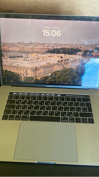 MacBook Pro 16 (2016)