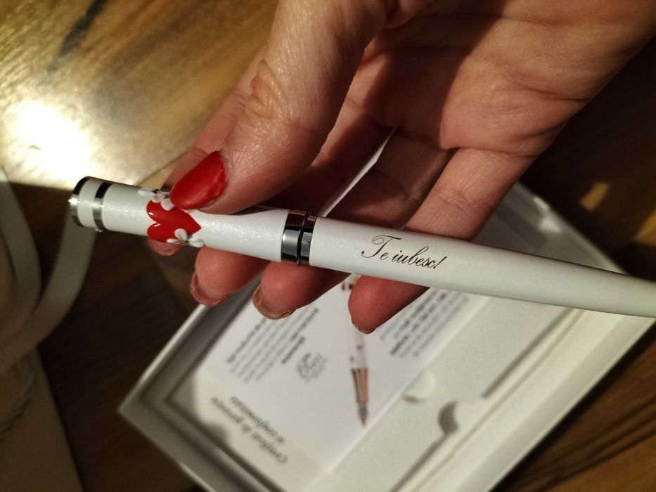 Vând stilou personalizat