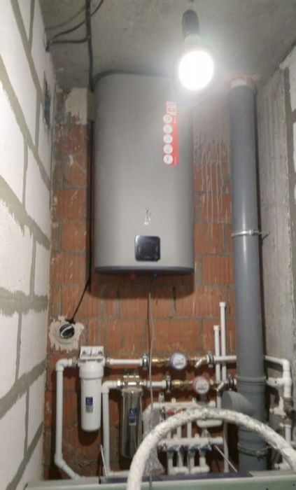 Услуги сантехника. Устранение засора. Чистка труб . Ремонт отопления