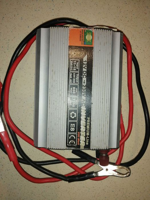 Aspirator 12v si invertor tensiune 12/220v