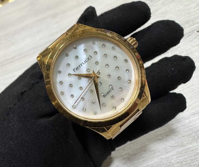 Дамски часовник Ferrucci 002459B