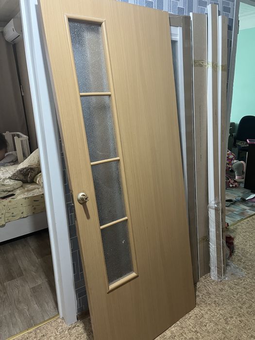 Продается дверь полотно