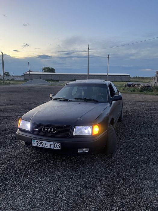 Продам ауди 100 с4