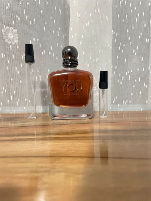 Decanturi de Stronger With You Intensly