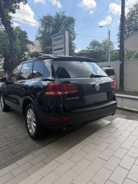 Volkswagen Touareg Primul proprietar, stare foarte buna, un singur sofer, revizii anuale