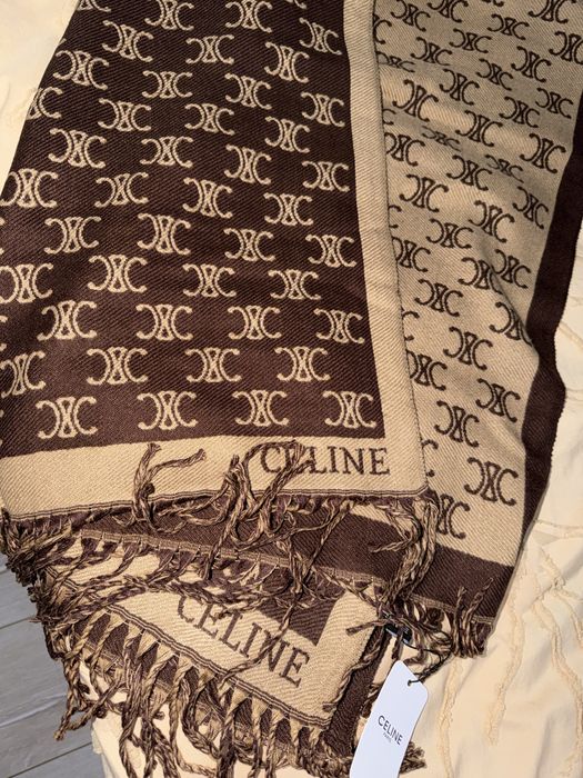 Шал Celine-с две лица
