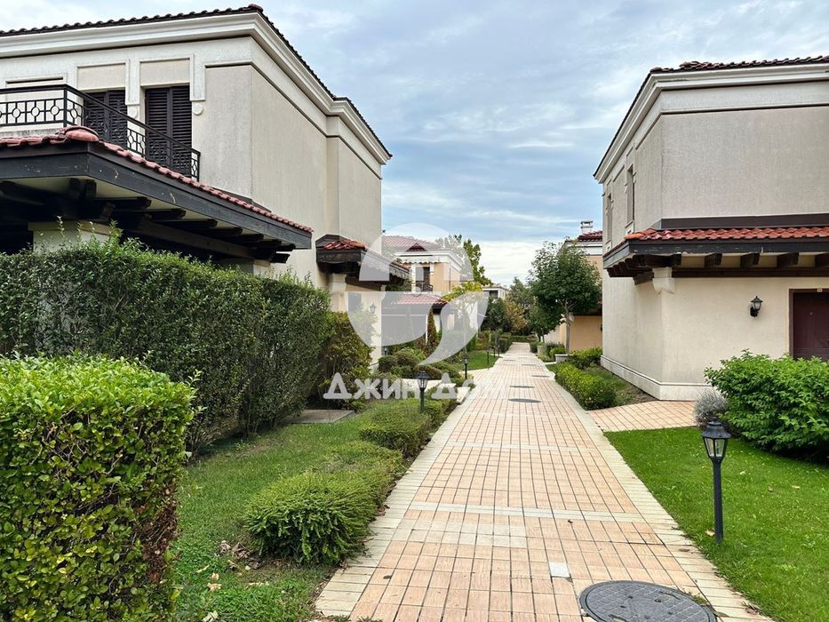 Продава се Двустаен апартамент в Созопол - 58 кв.м за 1055 €/кв.м - Снимка #8