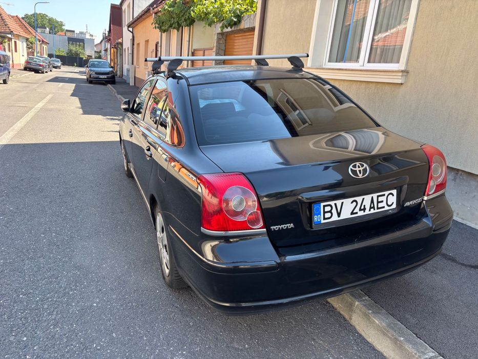 Vand Toyota Avensis T25 1.8 benzina/ 2008